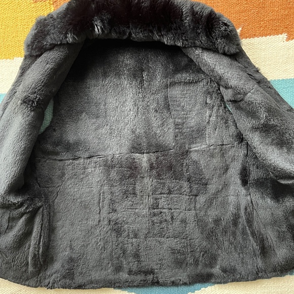 EUC Black Reversible Rabbit Fur Collared Vest Small - Picture 5 of 8